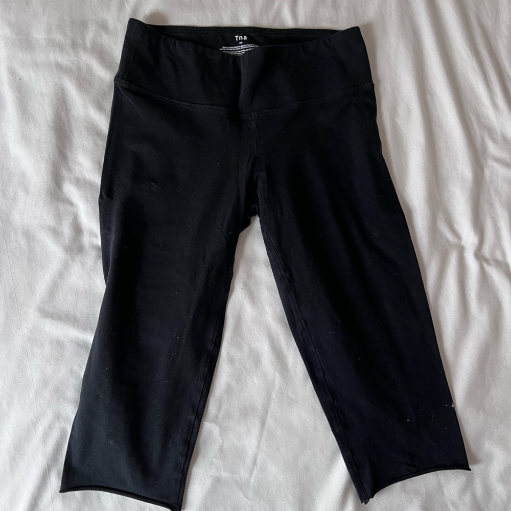 TNA capris